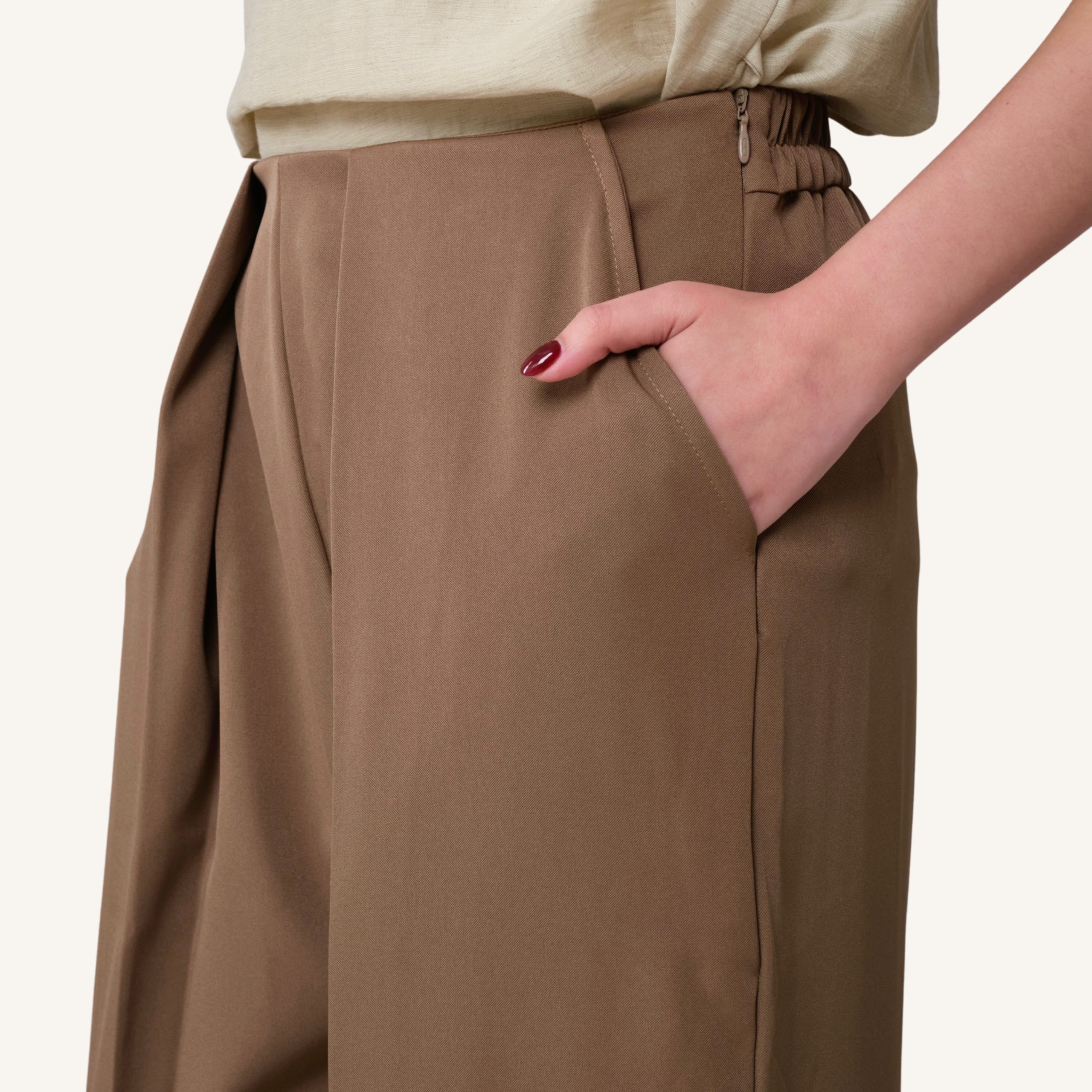 Luca Pants - Image 4