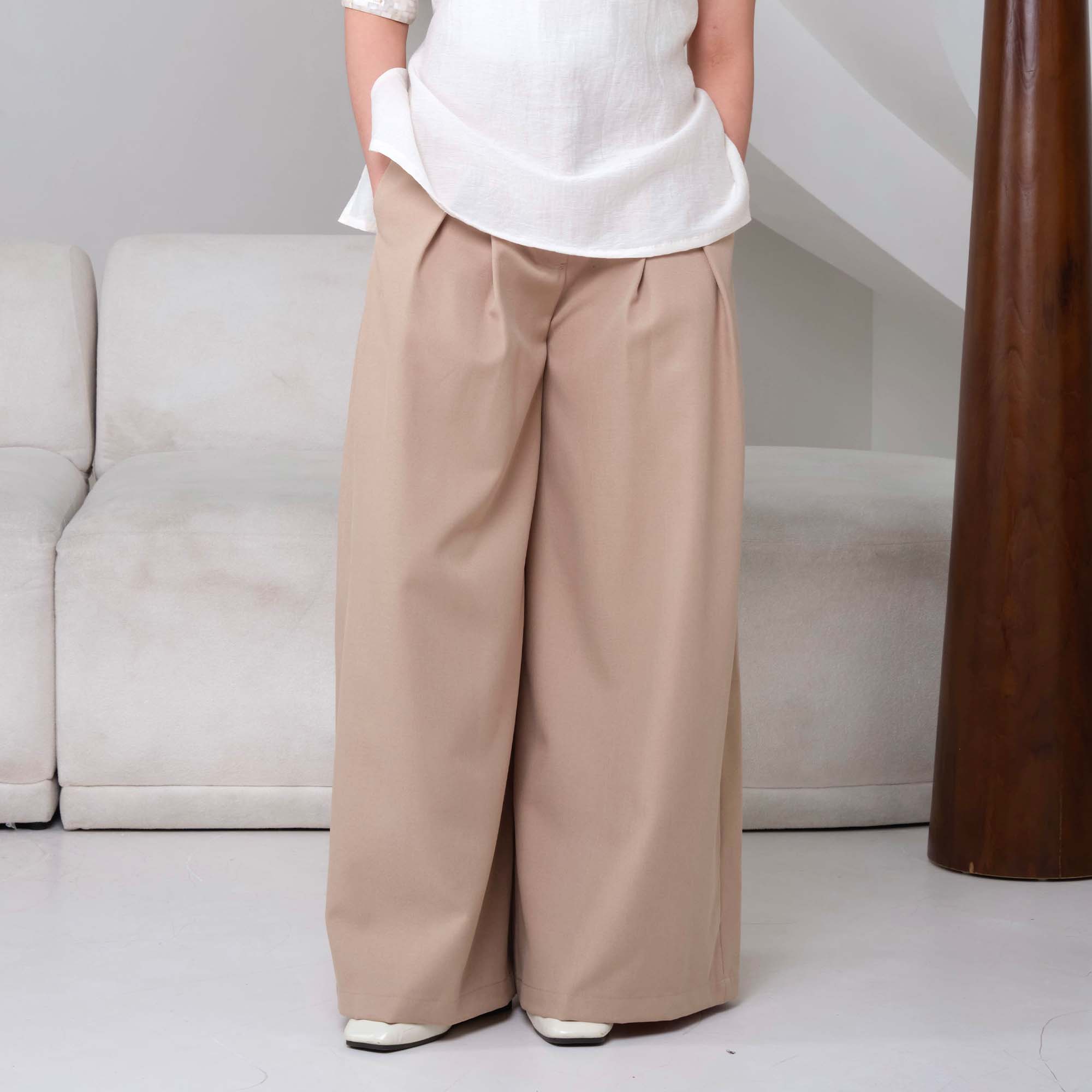 Sabine Palazzo - Image 4